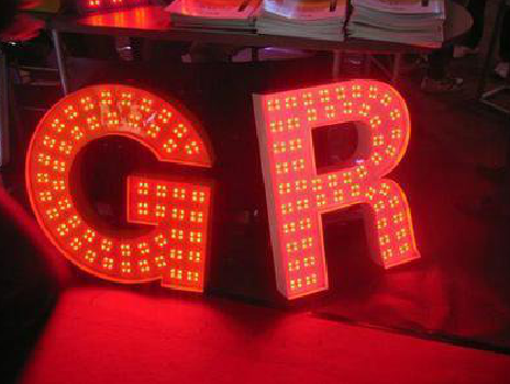 内黄LED发光字常见的安装误区。